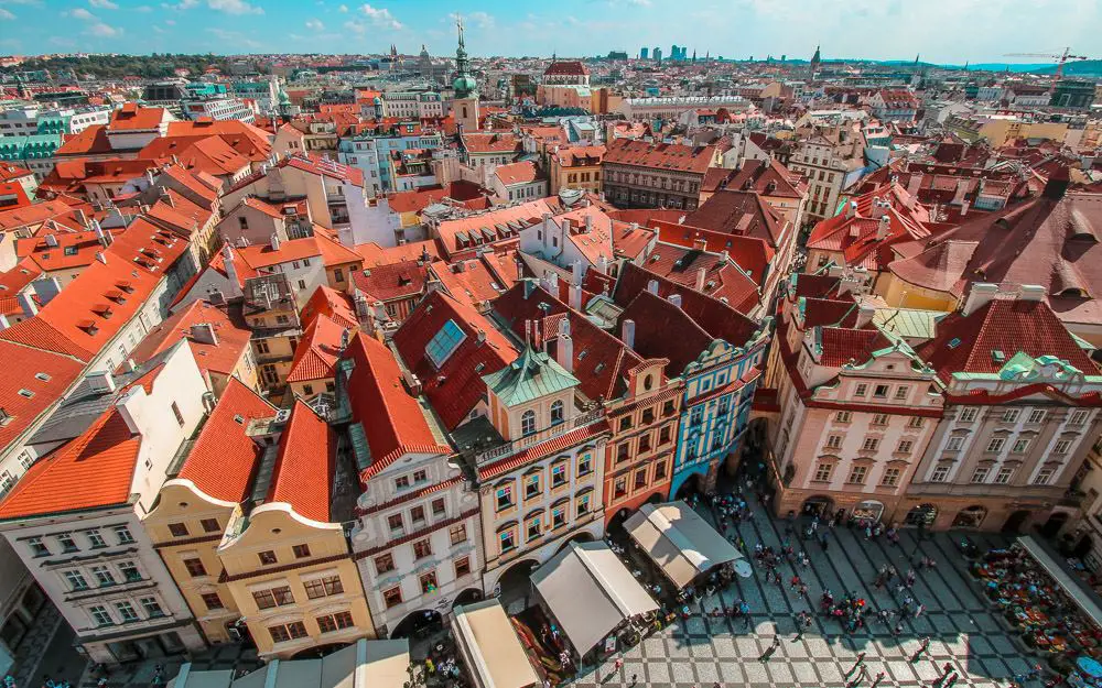 Blick vom Rathaus auf die Altstadt von Prag