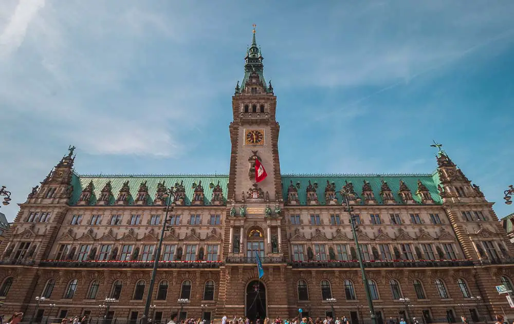 Blick auf den Rathaus in Hamburg