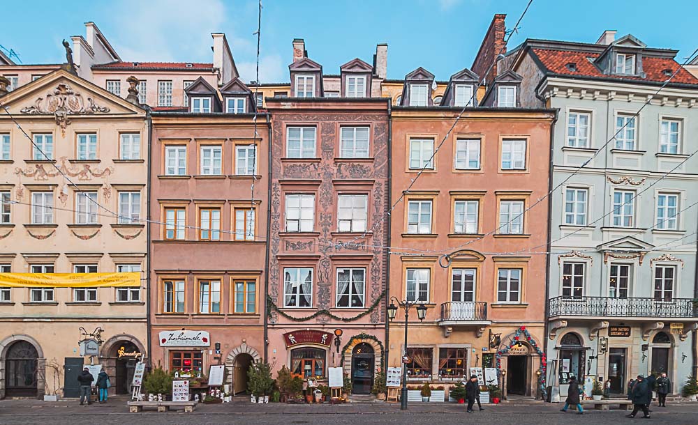 Häuser am Altstadtmarkt in der Altstadt von Warschau in Polen