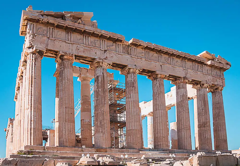 Säulen der Akropolis in Griechenland in Athen