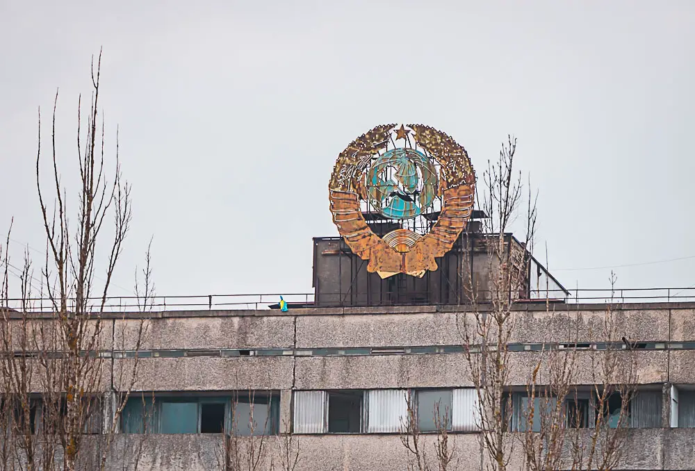 Symbol der Ukrainischen Sozialistischen Sowjetrepublik in Prypjat in der Tschernobyl Sperrzone in der Ukraine