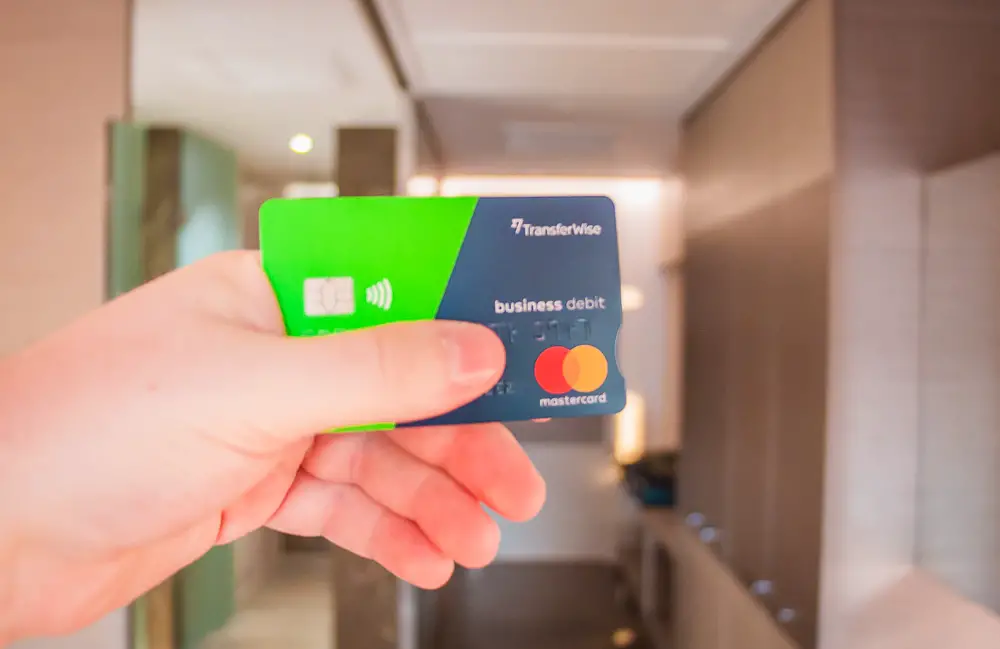 Transferwise for Business Mastercard Debit Kreditkarte