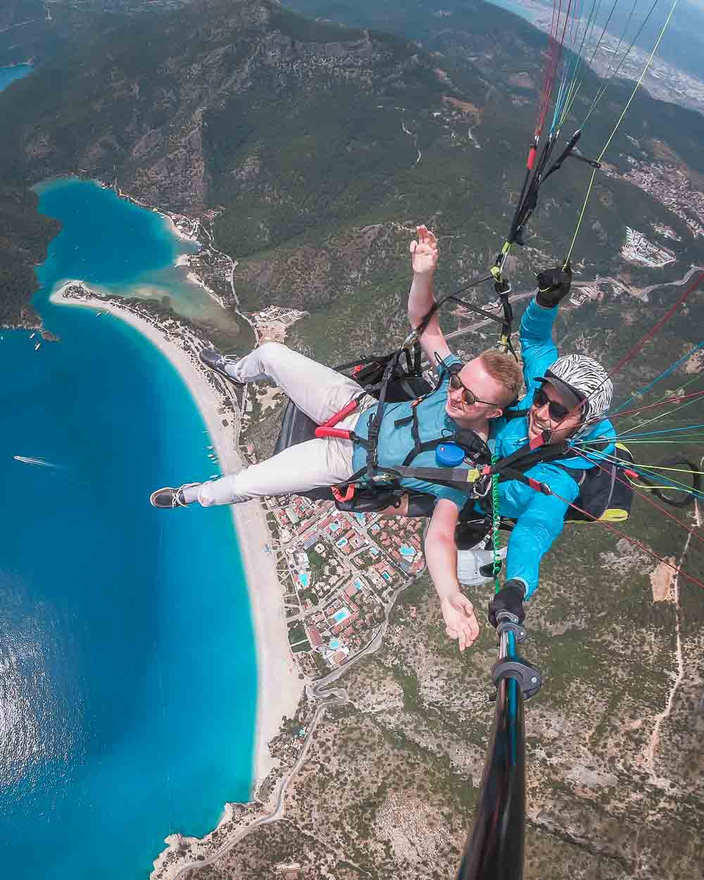 Paragliden in Ölüdeniz in der Türkei