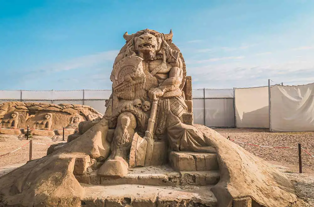 Statue im Sandland Antalya in der Türkei