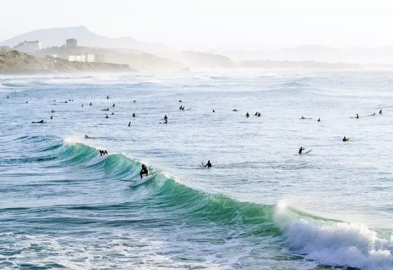 Surfen in Biarritz in Frankreich