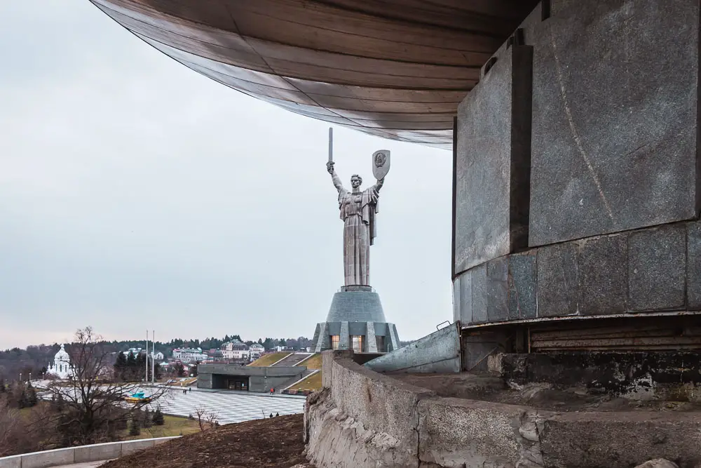 Mutter Freiheit Statue in Kiew Ukraine