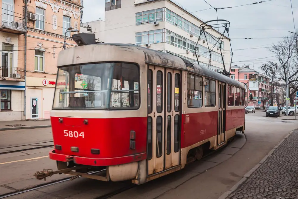 Straßenbahn in Kiew in der Ukraine