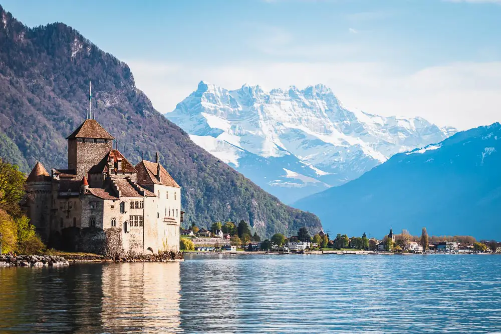 Burg in der Schweiz Burg in der Schweiz