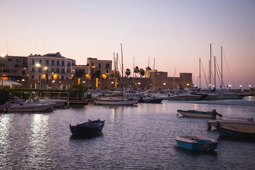 Lungomare Nazario Sauro in Bari in Italien Lungomare Nazario Sauro in Bari in Italien