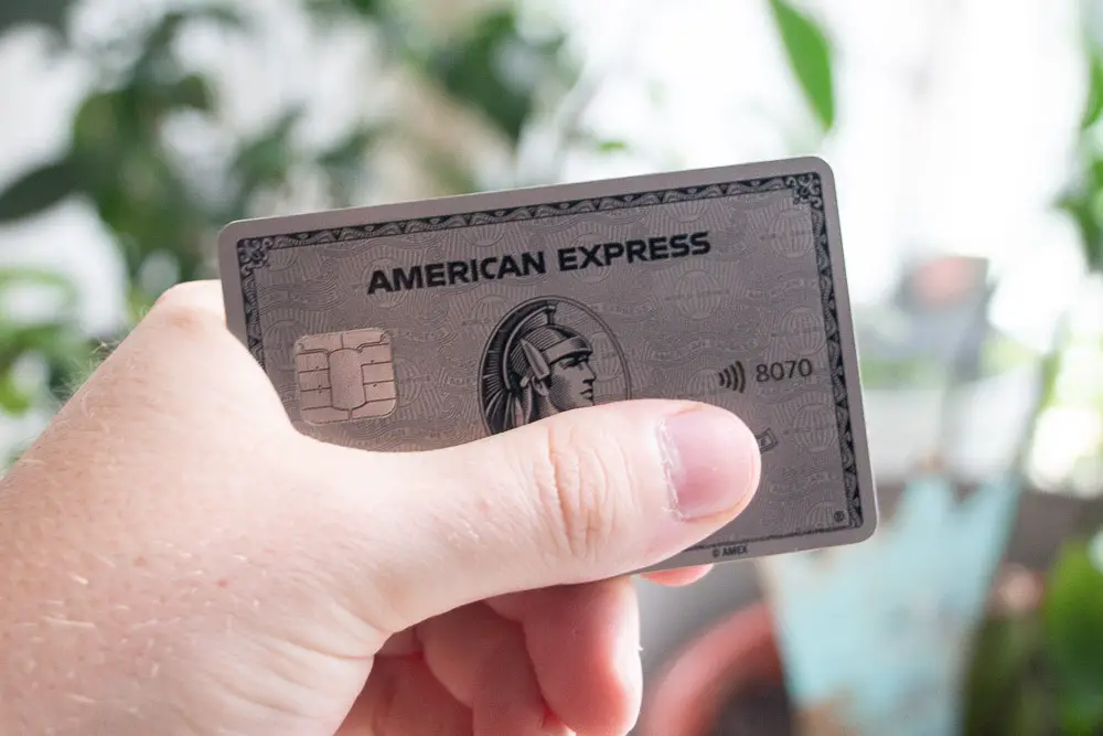 Bild von einer American Express Platinum Kreditkarte