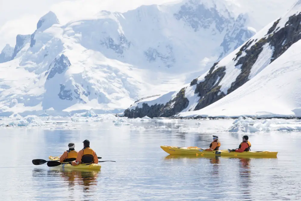 Fahrt mit Seekajaks von Seabourn in der Antarktis